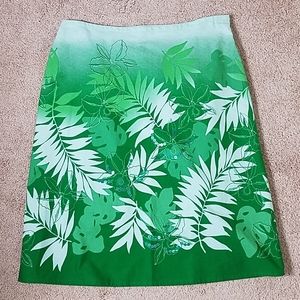 Liz Claiborne green fern tropical print A-…